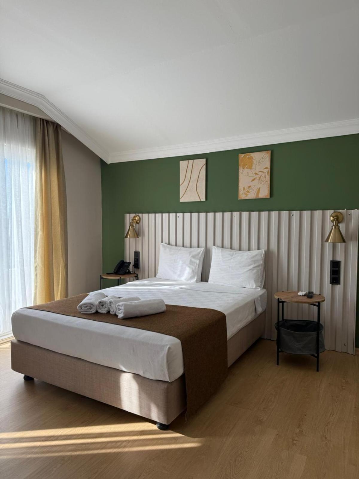Red Castle Hotel & Pub Белек Екстериор снимка