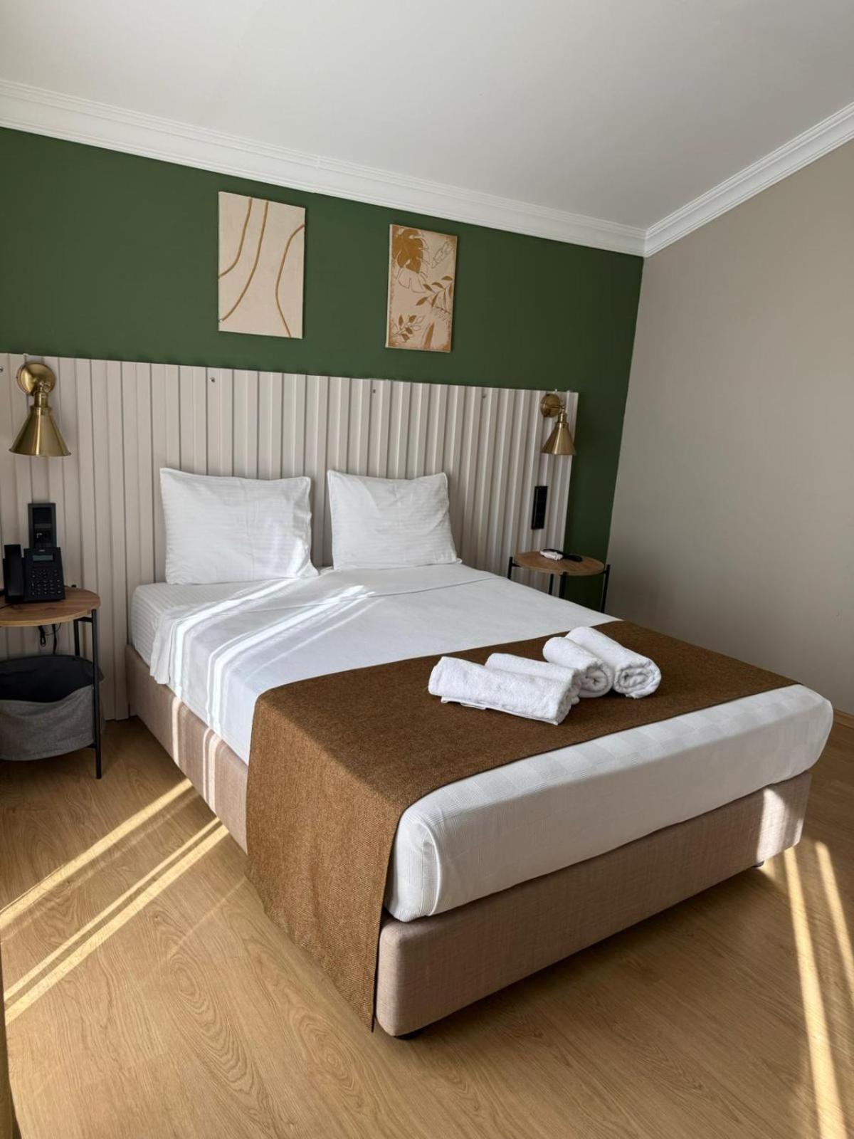 Red Castle Hotel & Pub Белек Екстериор снимка