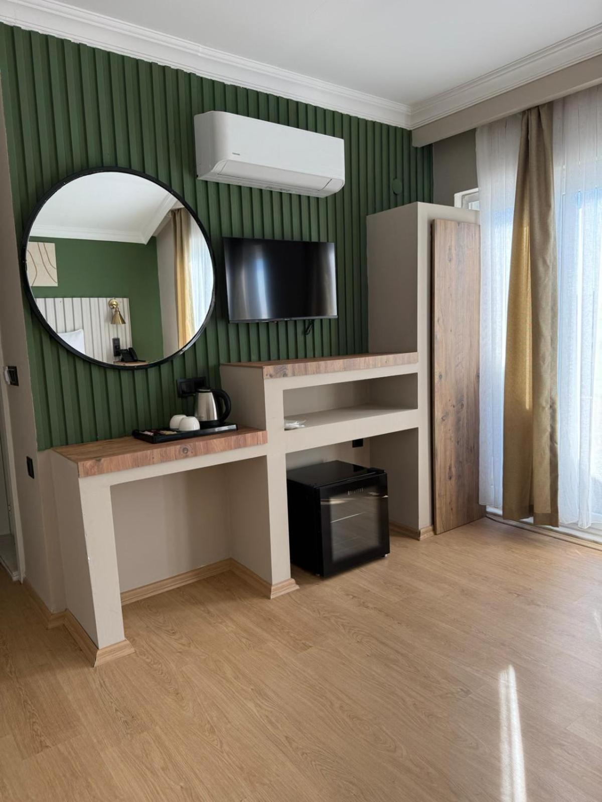 Red Castle Hotel & Pub Белек Екстериор снимка