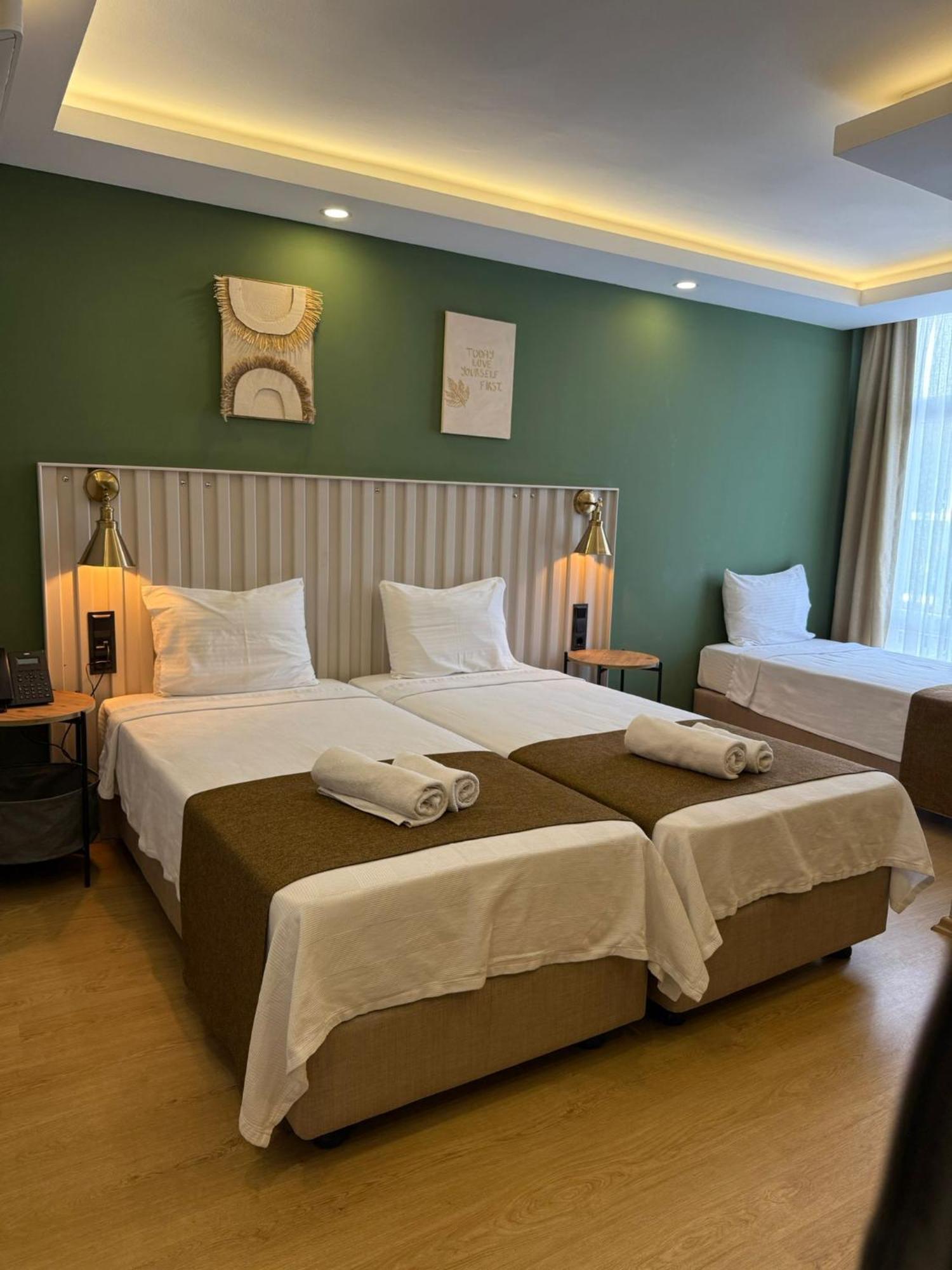 Red Castle Hotel & Pub Белек Екстериор снимка